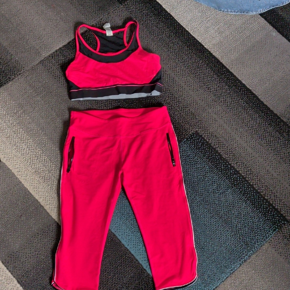 Fabletics Hot Pink Crop Legging & Sports Bra Set
